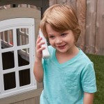 Casuta de joaca Costal Cottage Kidkraft - din lemn pentru copii in gradina 